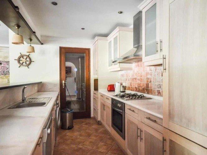 Битез: Villa Palmira