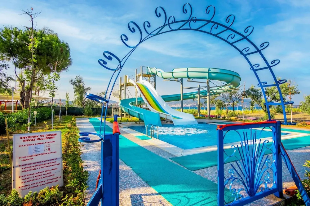 Дикили: Le Monde Beach Resort & Spa