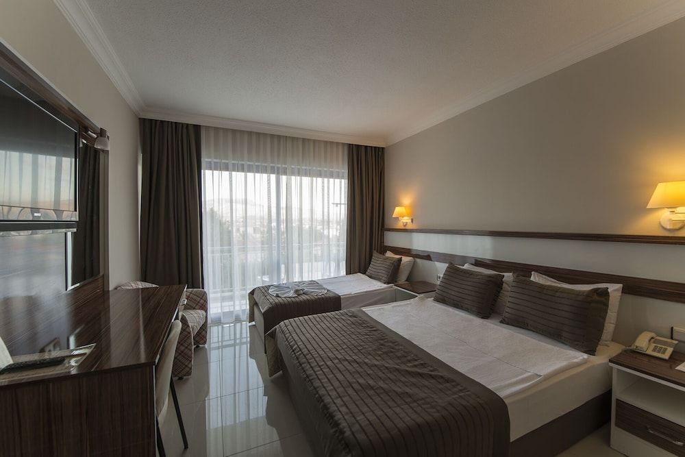 Дикили: Le Monde Beach Resort & Spa
