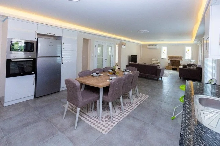 Дальян: Captivating 6-bed Villa Hanimeli Dalyan
