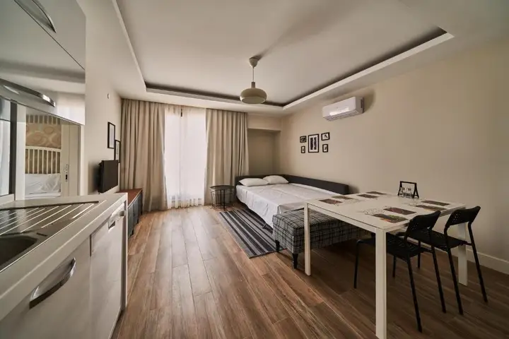 Lara Suite’s Apart Hotel — фото 1