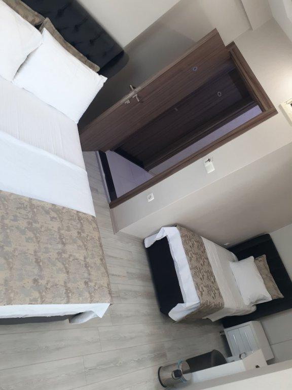 Акчакоча: Akcakoca Eftelya Buti̇k Otel