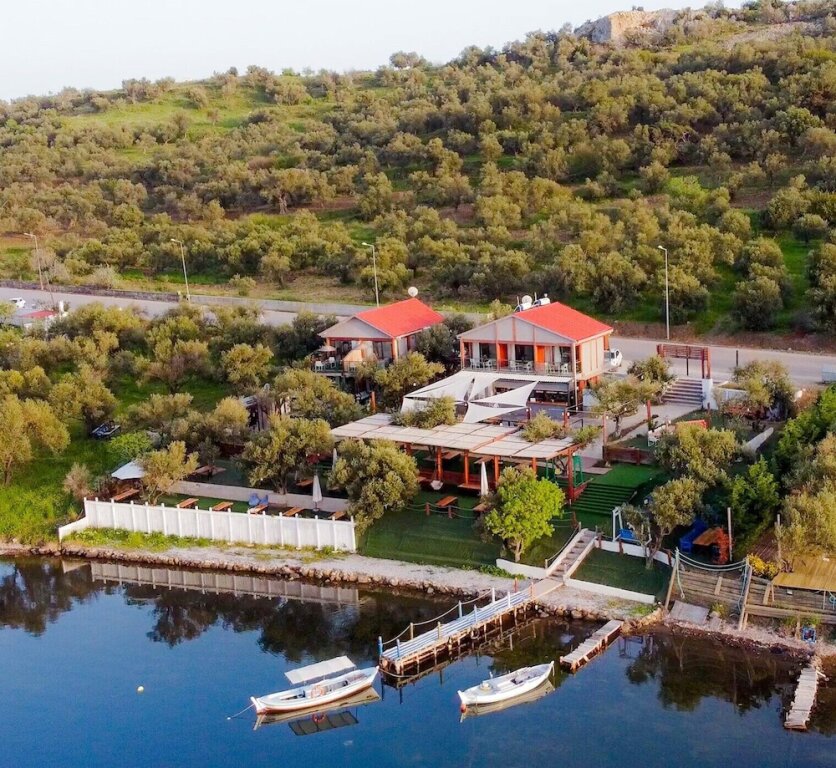 Айвалык: Qcunda Otel Restorant