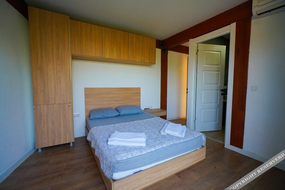 Айвалык: Qcunda Otel Restorant