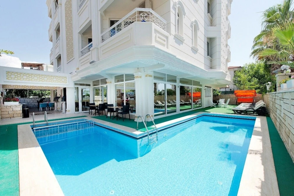 Анталья: Premier Inn City