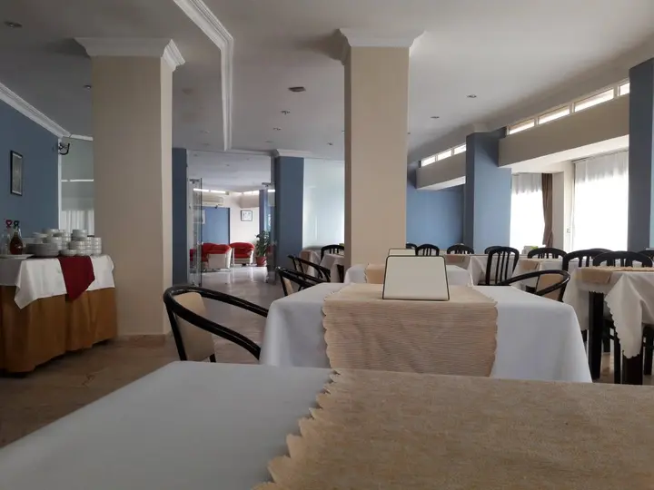Айвалык: Club Urgench Hotel