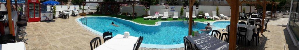 Айвалык: Club Urgench Hotel