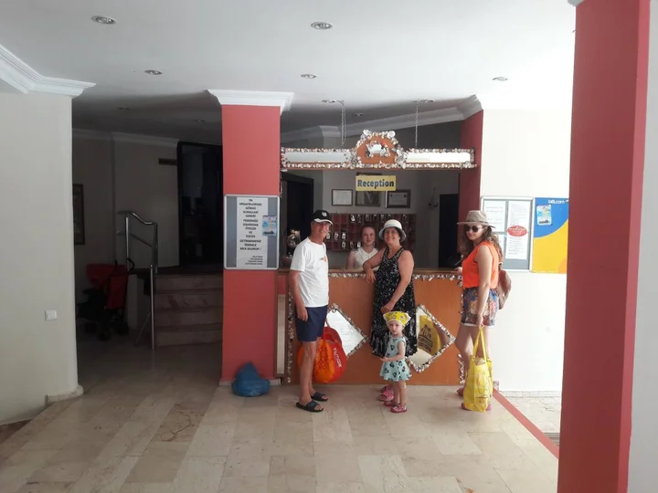 Айвалык: Club Urgench Hotel