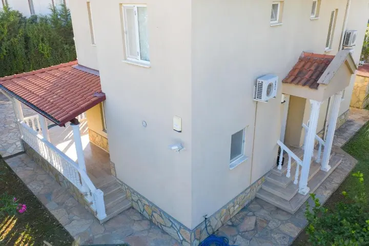 Дальян: Villa Etki
