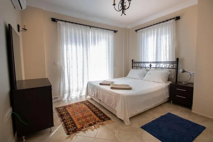 Дальян: Villa Etki