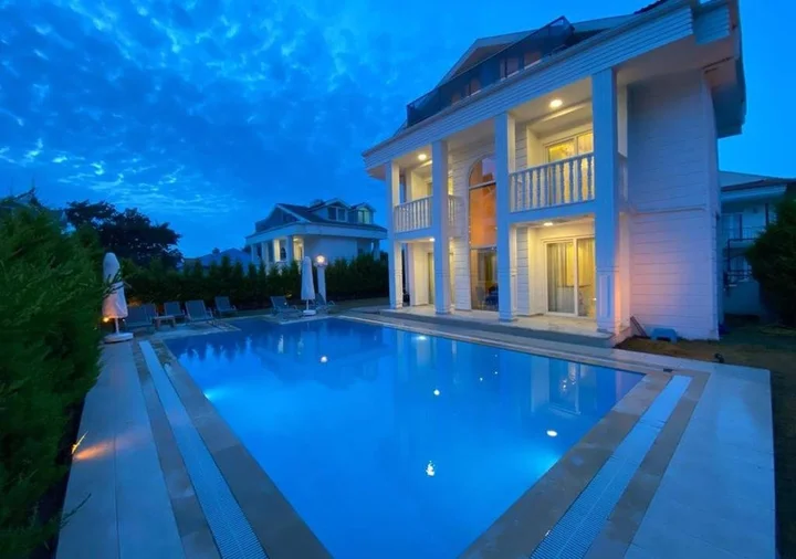 Фетхие: White House Villa