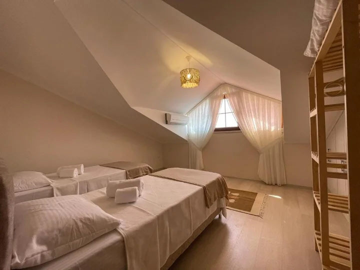 Фетхие: Atlas House