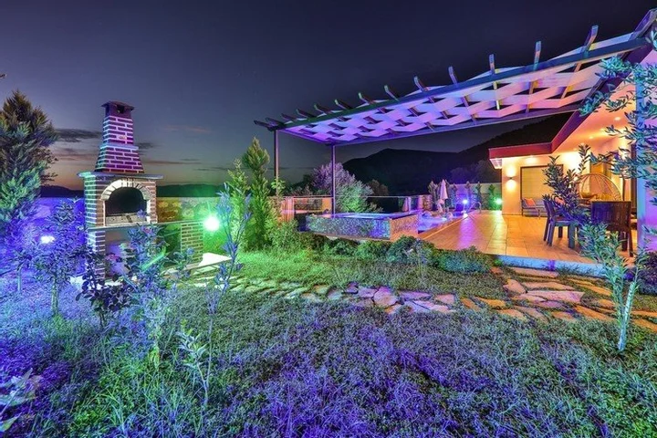 Исламлар: Villa Yagmur