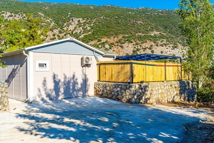 Исламлар: Villa Onka 12