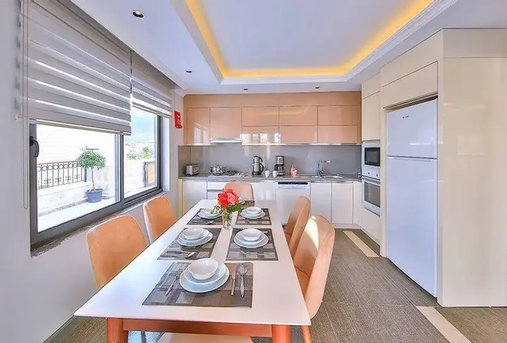 carousel image 4
