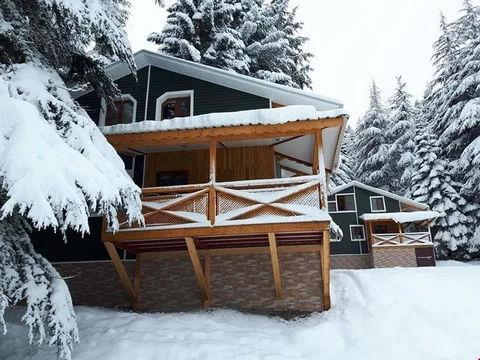 Кахраманмарас: Başkonuş Yaylası Orman Evleri