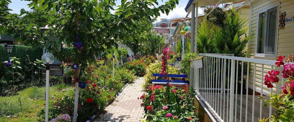 Адрасан: Boncuk Hemşire Apartları Adrasan