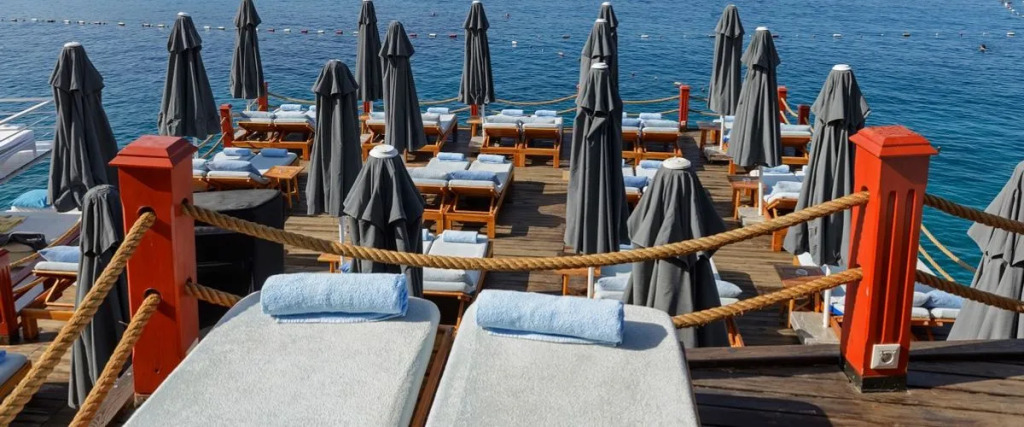 Каш: Seaview Hotel