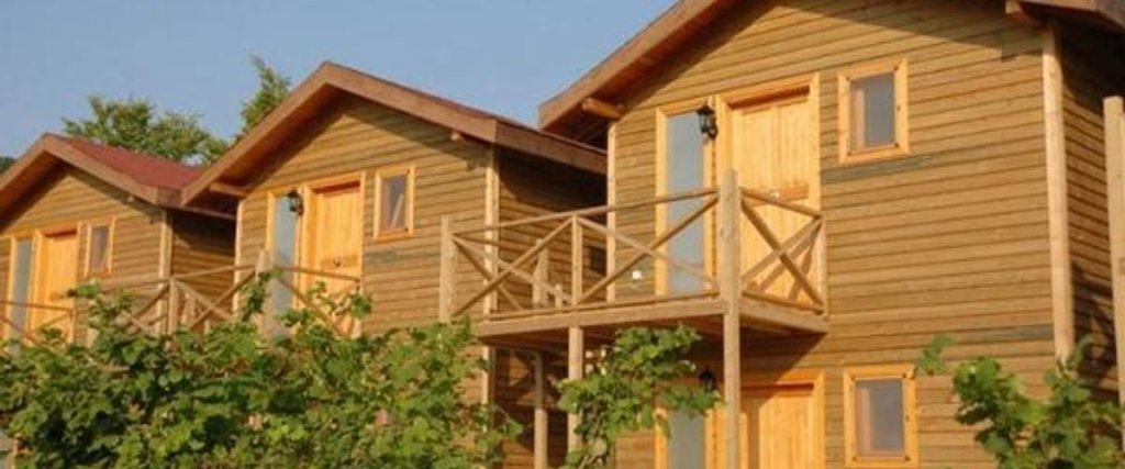 Сайл: Gizemli Nehir Hotel