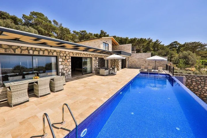 Патара: Villa Gunes