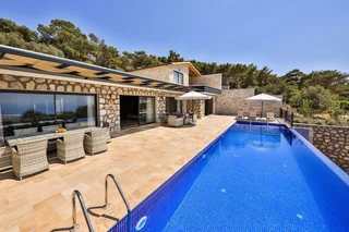 Патара: Villa Gunes