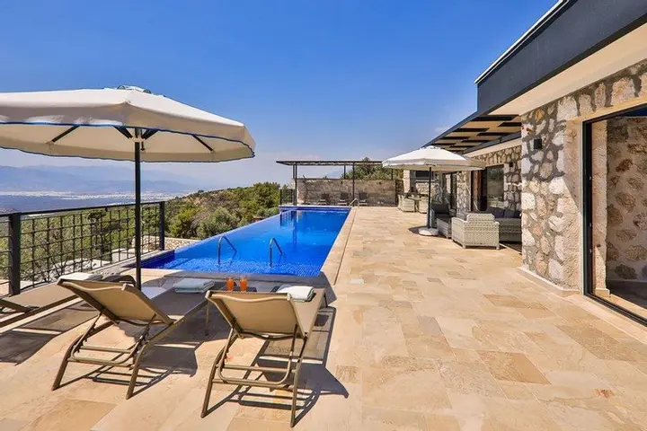 Патара: Villa Gunes