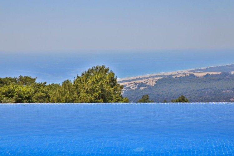 Патара: Villa Gunes