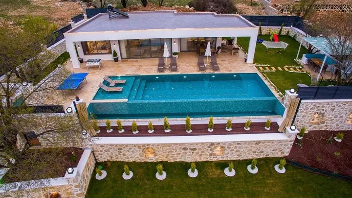 Сарыбелен: Villa Cagla