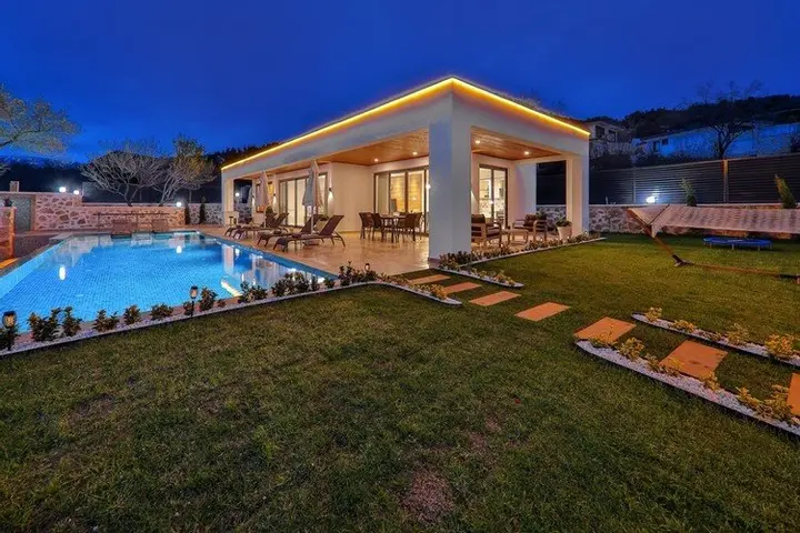 Сарыбелен: Villa Cagla