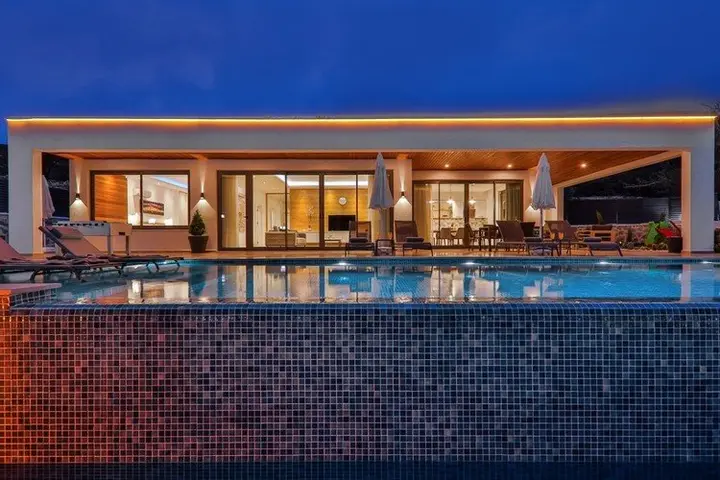 Сарыбелен: Villa Cagla