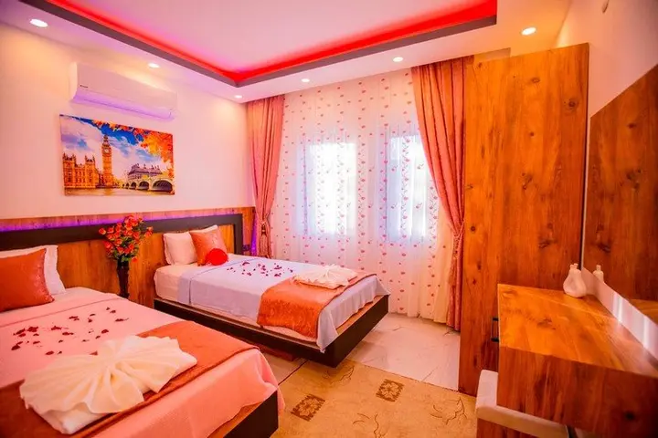 Сарыбелен: Villa Pink