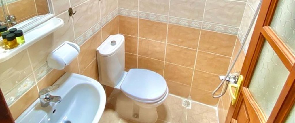 Сайл: Ugur Motel Agva