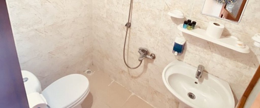 Сайл: Ugur Motel Agva