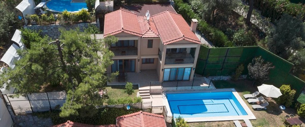 Турунч: Villa Alya