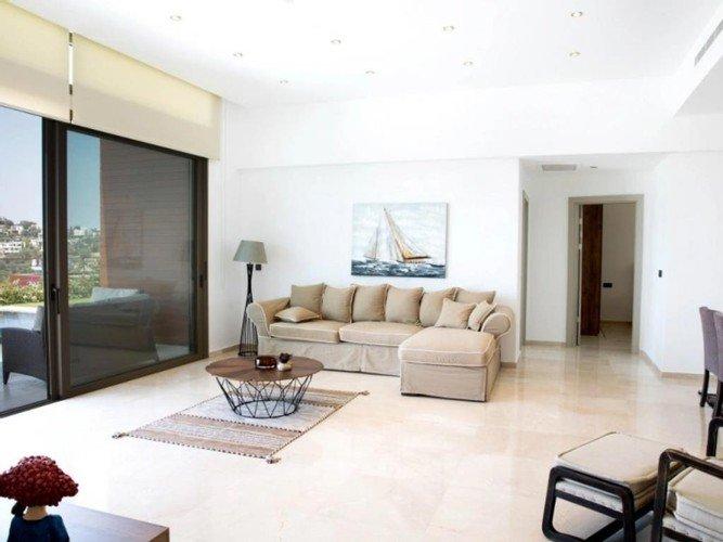 Яликавак: Villa Por