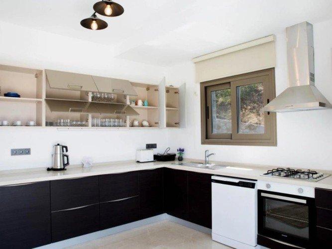 Яликавак: Villa Por