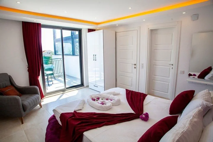 Ешилькёй: Villa Ay Kalkan
