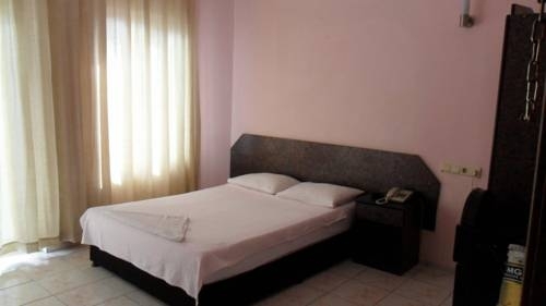 Анталья: Antalyali Hotel