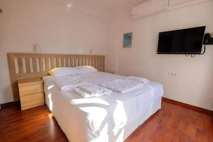 Турунч: Diplomat Hotel
