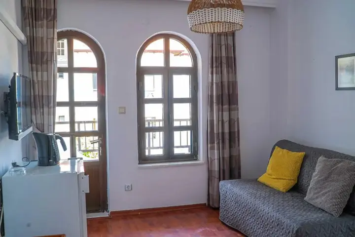 Турунч: Diplomat Hotel