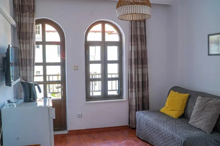Турунч: Diplomat Hotel