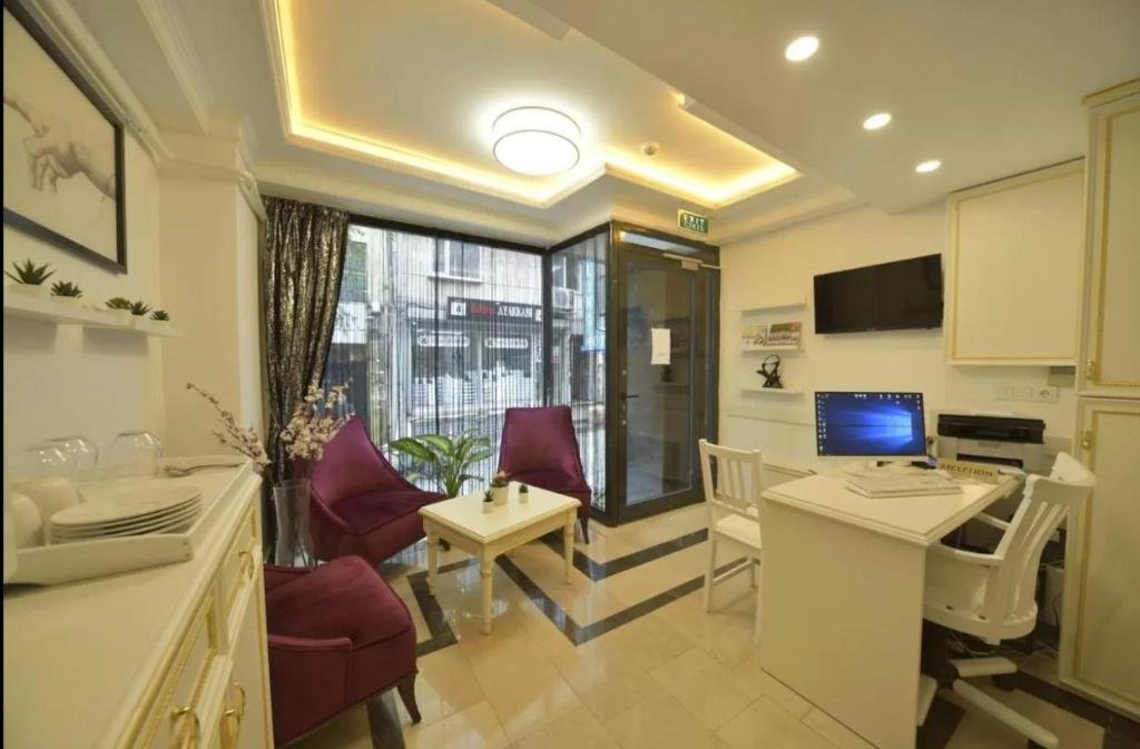 Стамбул: Lika Hotel - Superior Double or Twin Room - Unforgettable Holiday in Istanbul