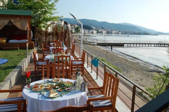 Чынарджык: Отель Grand Koru Otel Beach