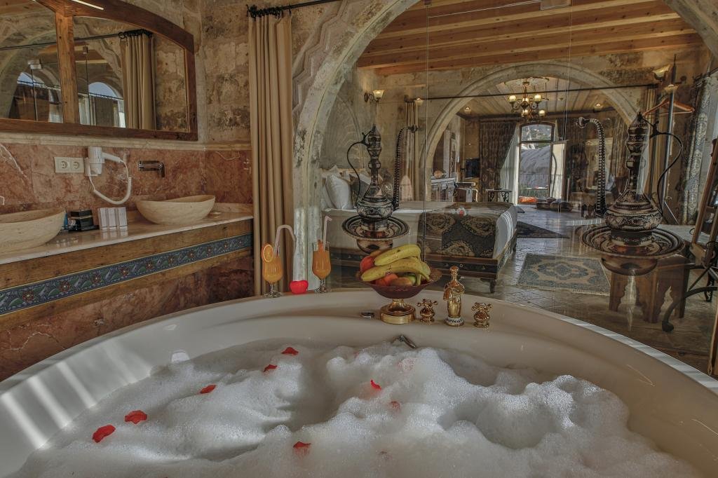 Гёреме: Отель Şah Saray Cave Suites Halal