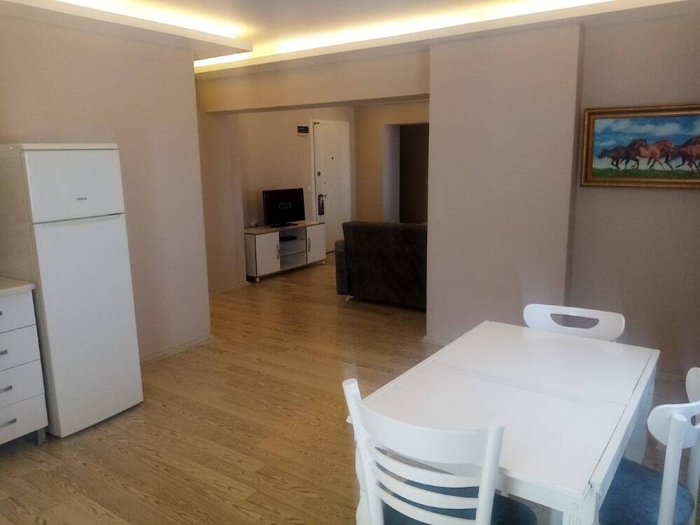 Кушадасы: Silver Tower Residence