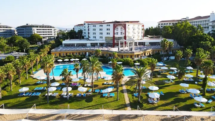Манавгат: Cesars Resort Side