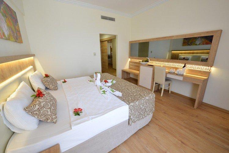 Манавгат: Cesars Resort Side