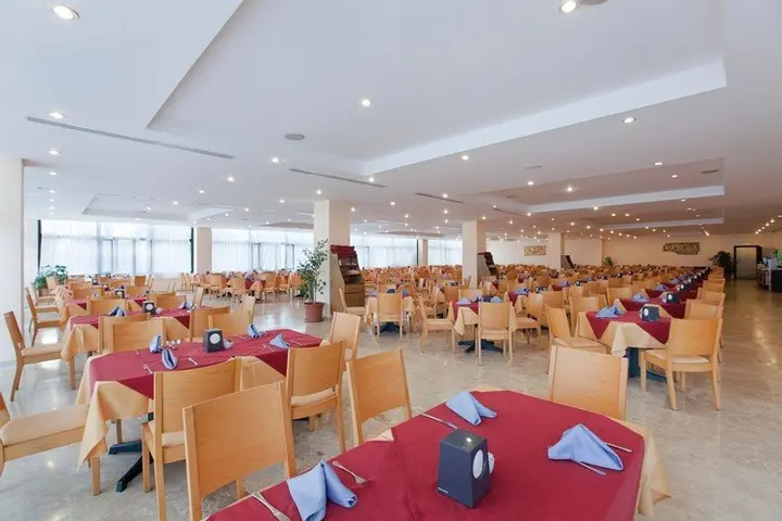 Манавгат: Cesars Resort Side