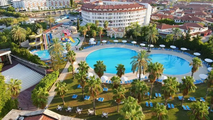 Манавгат: Cesars Resort Side