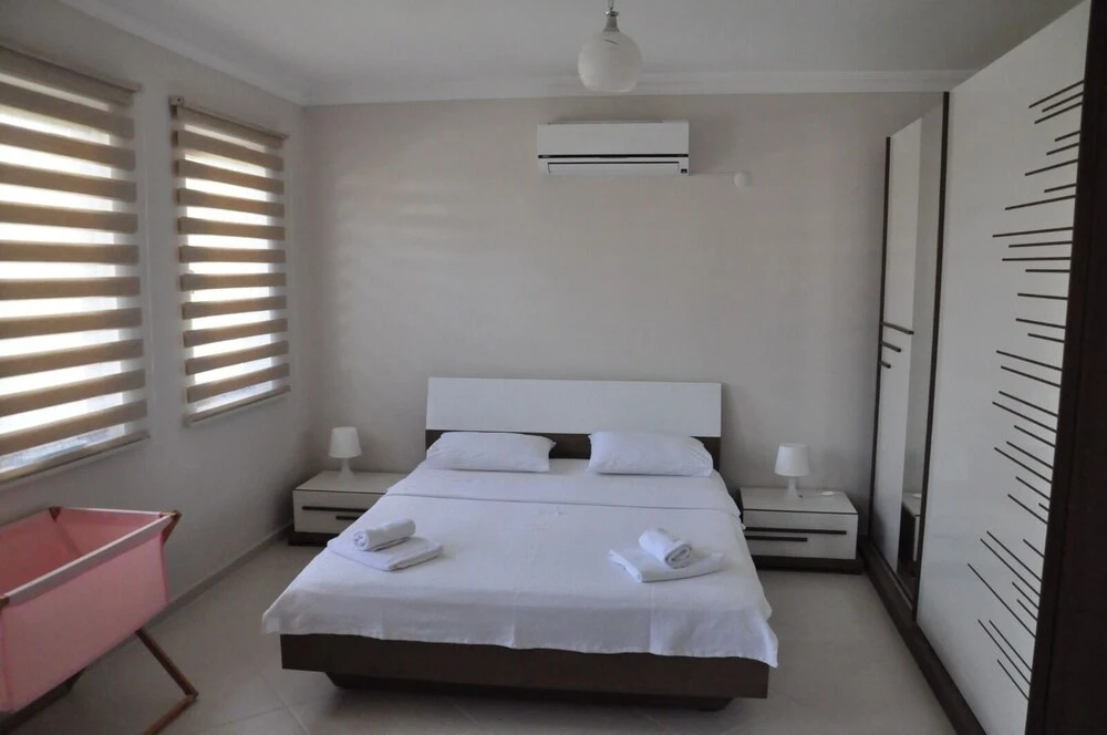 Дальян: Beautiful 4-bed Villa Private Pools